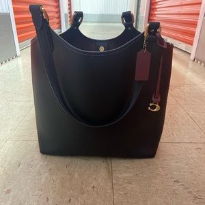 Coach black leather Day tote